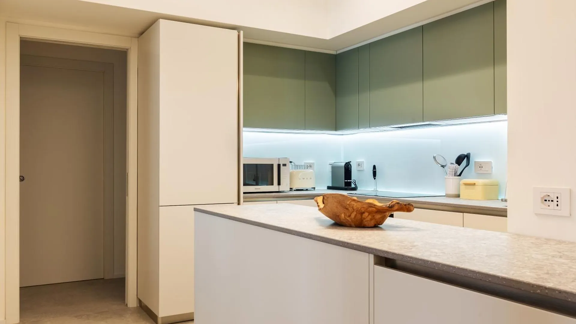 Proudlymi - Nuovo Appartamento 3 Camere Moscova ミラノ